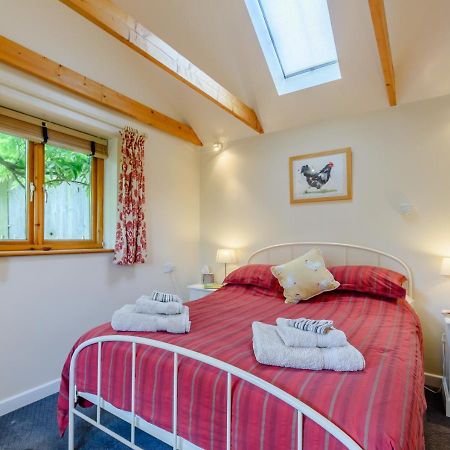 Brights Farm Lodge Bramfield  Esterno foto