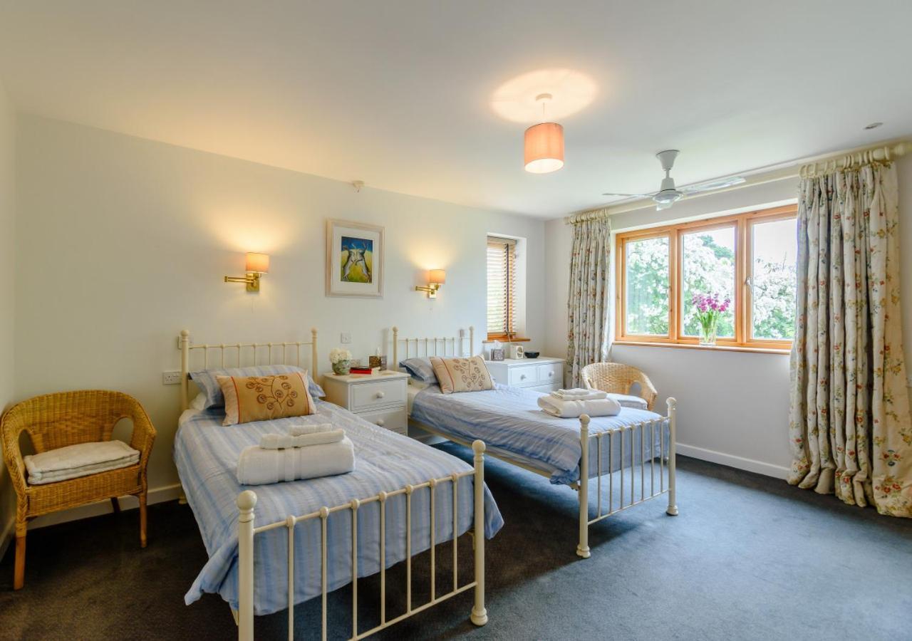 Brights Farm Lodge Bramfield  Esterno foto